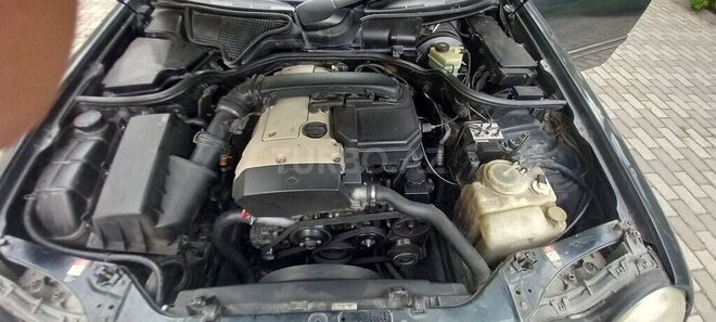 Mercedes E 200 1997, 390,000 km - 2.0 l - Bakı