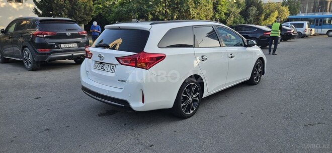 Toyota Auris 2013, 239,441 km - 1.4 л - Sumqayıt