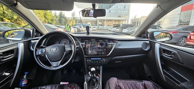 Toyota Auris 2013, 239,441 km - 1.4 л - Sumqayıt