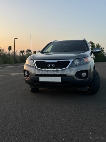 Kia Sorento-1