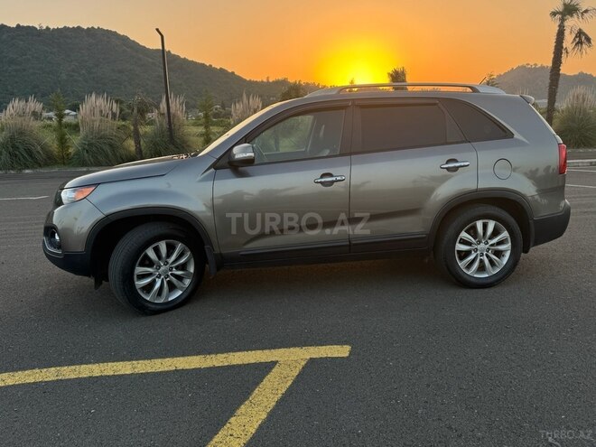 Kia Sorento-6