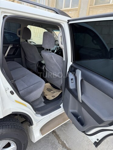 Toyota Land Cruiser Prado 2010, 185,000 km - 2.7 l - Bakı