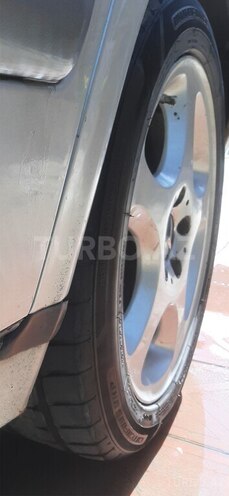 Mercedes E 240 1998, 354,767 km - 2.4 l - Bakı