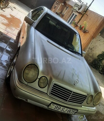 Mercedes E 240 1998, 354,767 km - 2.4 l - Bakı