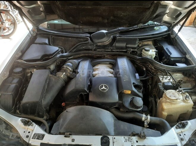 Mercedes E 240 1998, 354,767 km - 2.4 l - Bakı