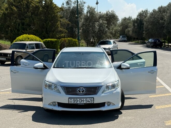 Toyota Camry 2014, 200,000 km - 2.5 л - Bərdə