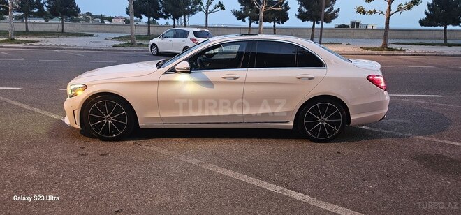 Mercedes C 300 2019, 83,000 km - 2.0 л - Bakı