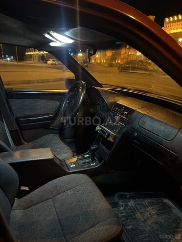 Mercedes C 200 1995, 333,333 km - 2.0 l - Bakı