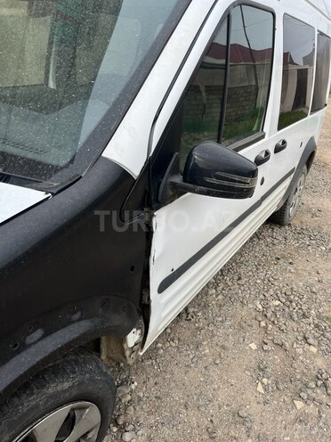Ford Tourneo Connect 2009, 411,000 km - 1.8 l - Bakı