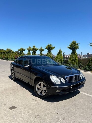 Mercedes E 220 d 2004, 581,400 km - 2.2 l - Bakı