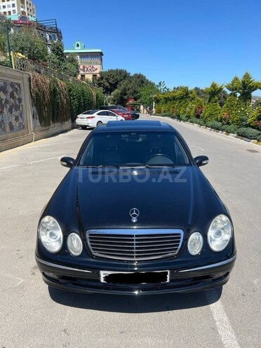 Mercedes E 220 d 2004, 581,400 km - 2.2 l - Bakı