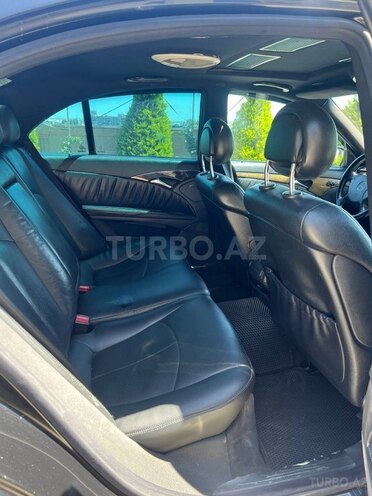 Mercedes E 220 d 2004, 581,400 km - 2.2 l - Bakı