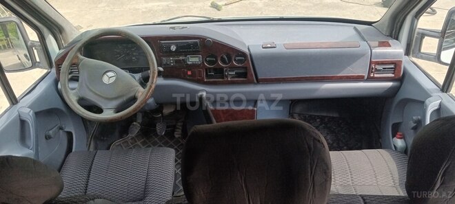 Mercedes Sprinter 312 1995, 678,878 km - 2.5 l - Ucar