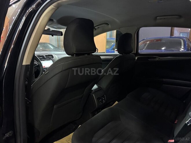 Ford Fusion (North America)-17