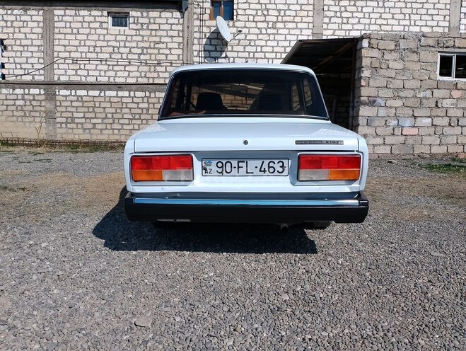LADA (VAZ) 2107 2006, 85,000 km - 1.6 l - Qazax