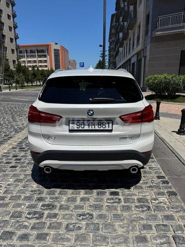 BMW X1 2019, 30,000 km - 2.0 l - Bakı