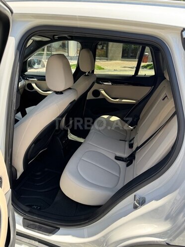BMW X1 2019, 30,000 km - 2.0 l - Bakı