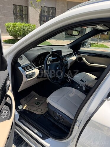 BMW X1 2019, 30,000 km - 2.0 l - Bakı