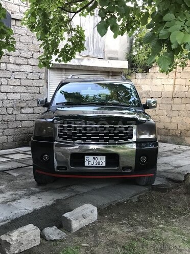 Nissan Armada-4