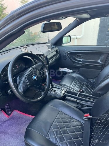 BMW 323 1997, 50,000 km - 2.5 l - Bakı