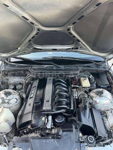BMW 323 1997, 50,000 km - 2.5 l - Bakı