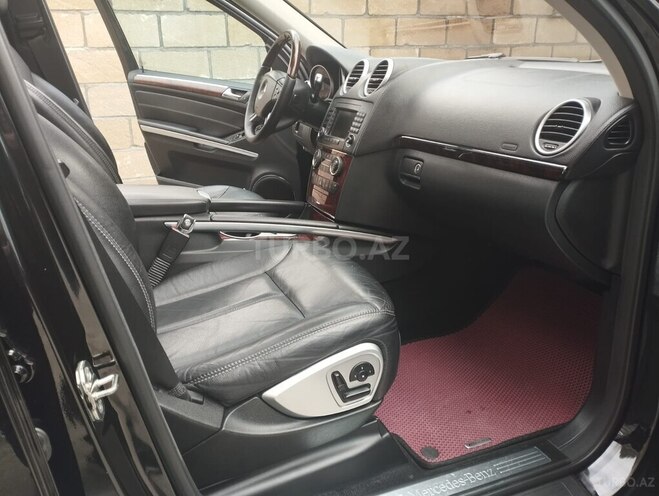 Mercedes GL 550 2008, 215,101 km - 5.5 l - Zaqatala