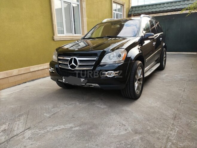 Mercedes GL 550 2008, 215,101 km - 5.5 l - Zaqatala