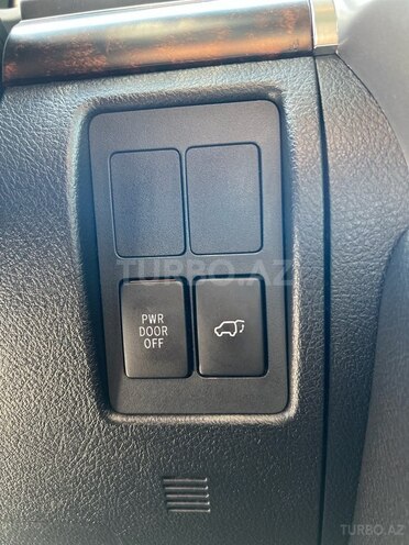 Toyota Land Cruiser 2014, 177,650 km - 4.6 л - Bakı