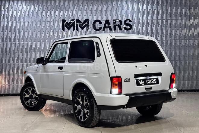 LADA (VAZ) Niva-12