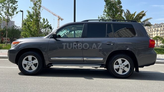 Toyota Land Cruiser 2014, 177,650 km - 4.6 л - Bakı