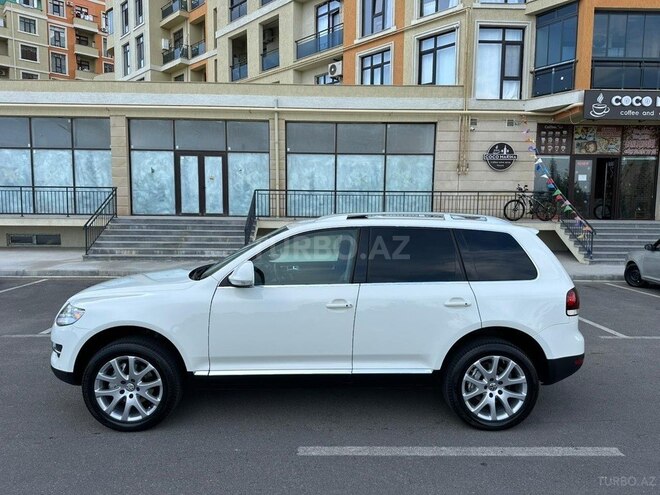 Volkswagen Touareg 2008, 210,000 km - 4.2 l - Xırdalan