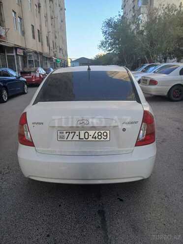 Hyundai Accent 2009, 320,000 km - 1.6 l - Bakı