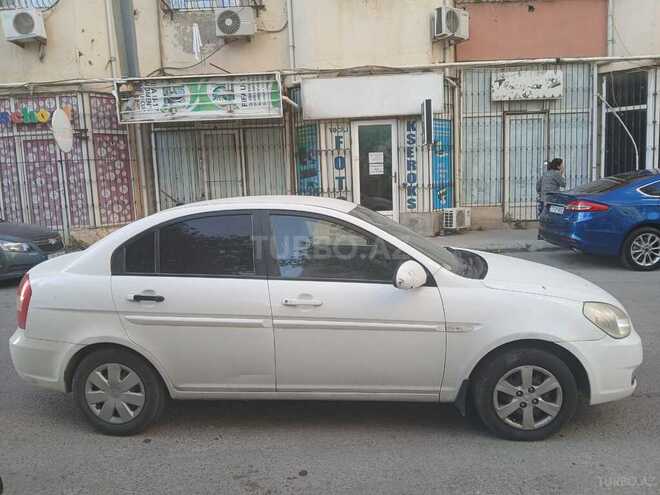 Hyundai Accent 2009, 320,000 km - 1.6 l - Bakı