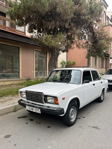 LADA (VAZ) 2107 2004, 192,000 km - 1.5 л - Bakı
