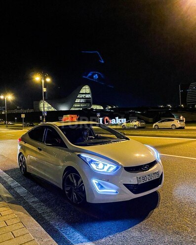 Hyundai Elantra 2015, 148,000 km - 1.8 l - Bakı