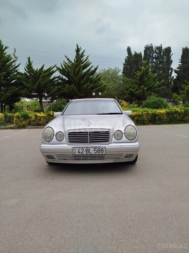 Mercedes E 280 1999, 356,800 km - 2.8 l - Cəlilabad