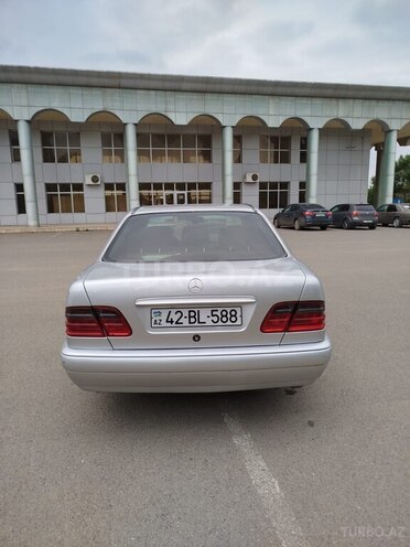 Mercedes E 280 1999, 356,800 km - 2.8 l - Cəlilabad