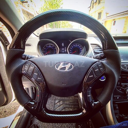 Hyundai Elantra 2015, 148,000 km - 1.8 l - Bakı
