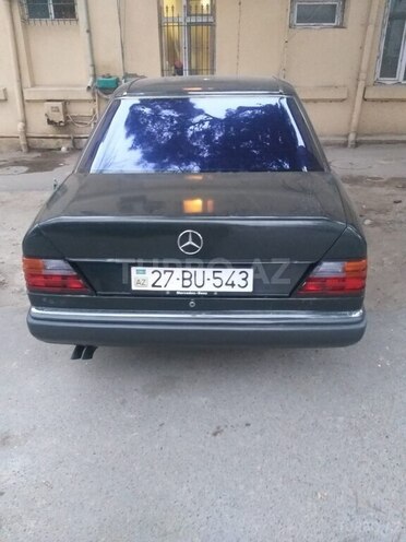 Mercedes E 300 d 1991, 411,363 km - 3.0 л - Bakı
