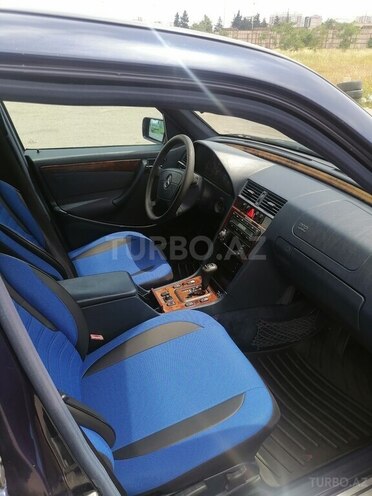 Mercedes C 200 1999, 358,000 km - 2.0 l - Bakı