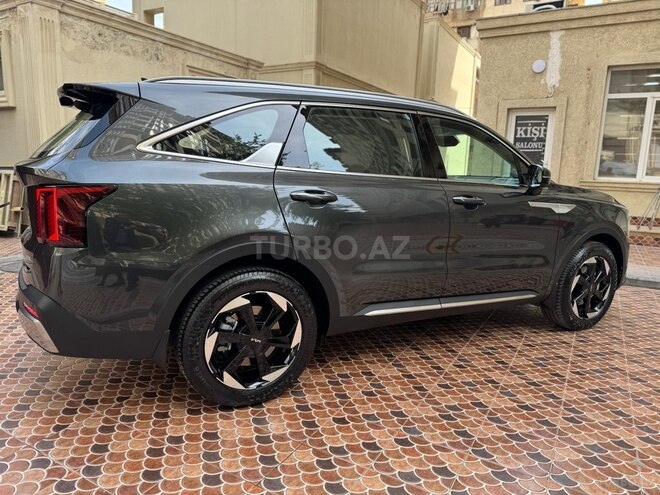 Kia Sorento-3