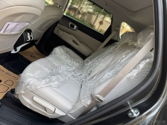 Kia Sorento-13