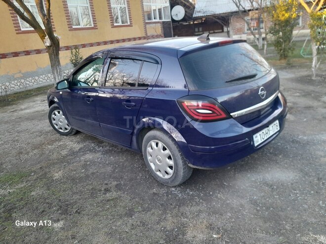 Opel Astra 2005, 275,600 km - 1.4 l - Zaqatala