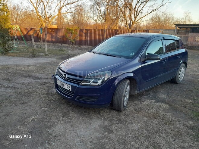 Opel Astra 2005, 275,600 km - 1.4 l - Zaqatala