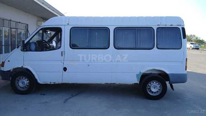 Ford Transit 1999, 565,522 km - 2.5 l - Salyan