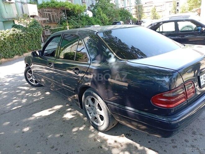 Mercedes E 230 1996, 450,000 km - 2.3 л - Bakı