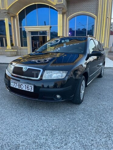 Skoda Fabia 2005, 233,000 km - 1.2 л - Bakı