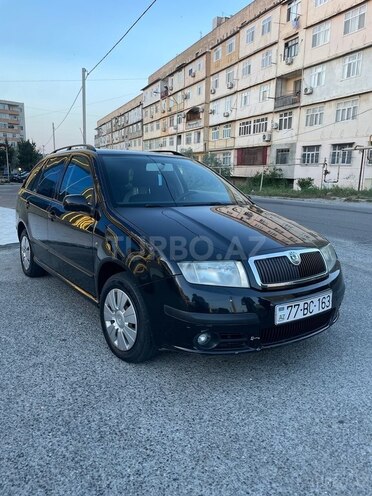 Skoda Fabia 2005, 233,000 km - 1.2 л - Bakı
