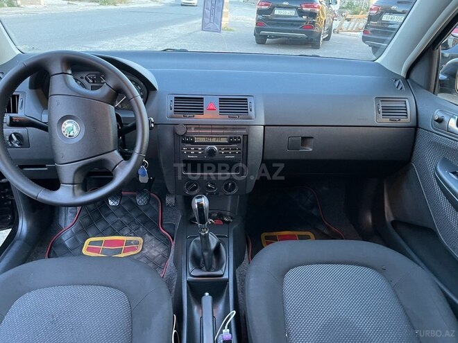 Skoda Fabia 2005, 233,000 km - 1.2 л - Bakı