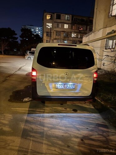 Mercedes Vito 114 2017, 125,000 km - 2.2 л - Bakı